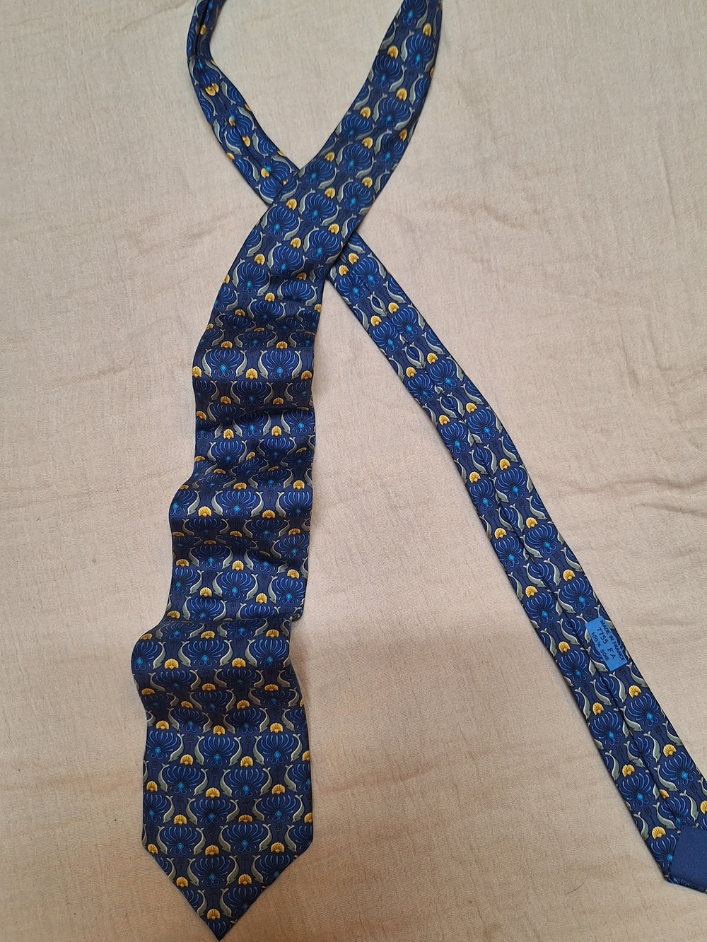 HERMÉS NECK TIE